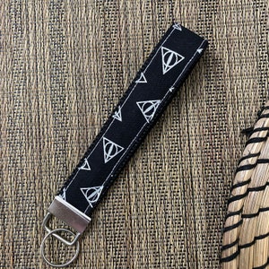 Wristlet key-keychain key fob-key holder-car keys-Lanyard-women’s key fob-key charms-new car-car gifts-for her-wallet strap