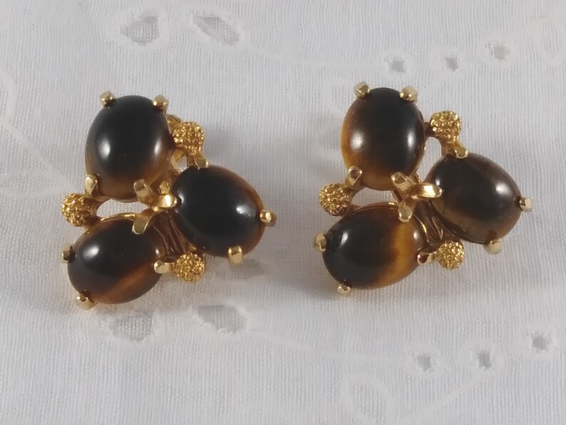 Signed Napier 1950/'s Vintage Tigers Eye Screw Back Earrings
