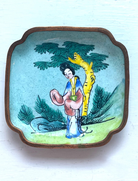 アンティーク　エナメル　ハンドペイント　中国飾りプレート アンティーク エナメル ハンドペイント 中国飾りプレート