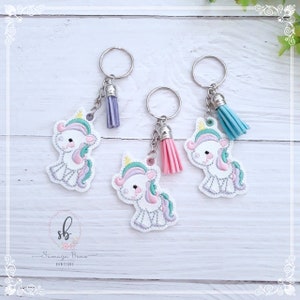 Unicorn keychain, Unicorn gifts, Unicorn keychain charm, Unicorn gifts, Kids keychain, Cute keychain accessory, Key charm, Magical unicorn,