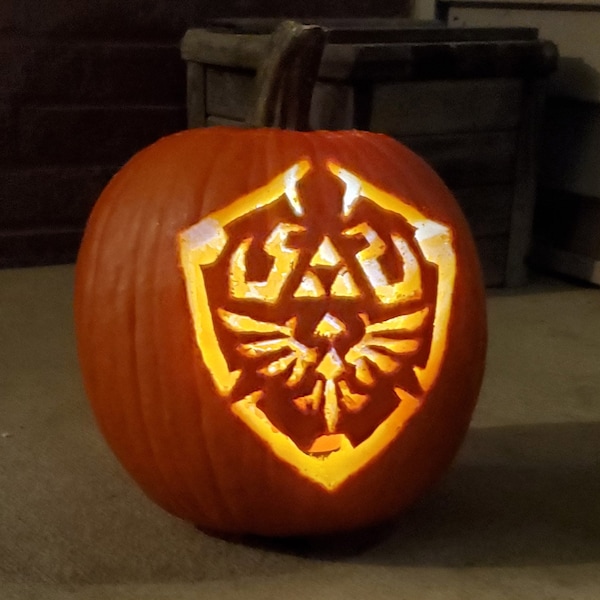 Zelda Hero Shield Pumpkin Stencil