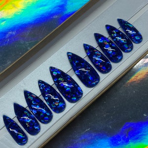Sapphire Blue Holographic Glitter Press On Nails