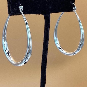 Oval Hoop Earrings Mid size 925 Teardrop Hoops Gift for Her Birthday Anniversary Hoop Earrings Sterling Silver Hoops Birthday Gift