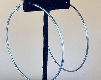 Sterling Silber Hoops Jennifer Lopez Stil dünne dünne Schlauch Ohrringe EX LARGE 65 mm 1,5 mm Latein Geburtstag Creolen