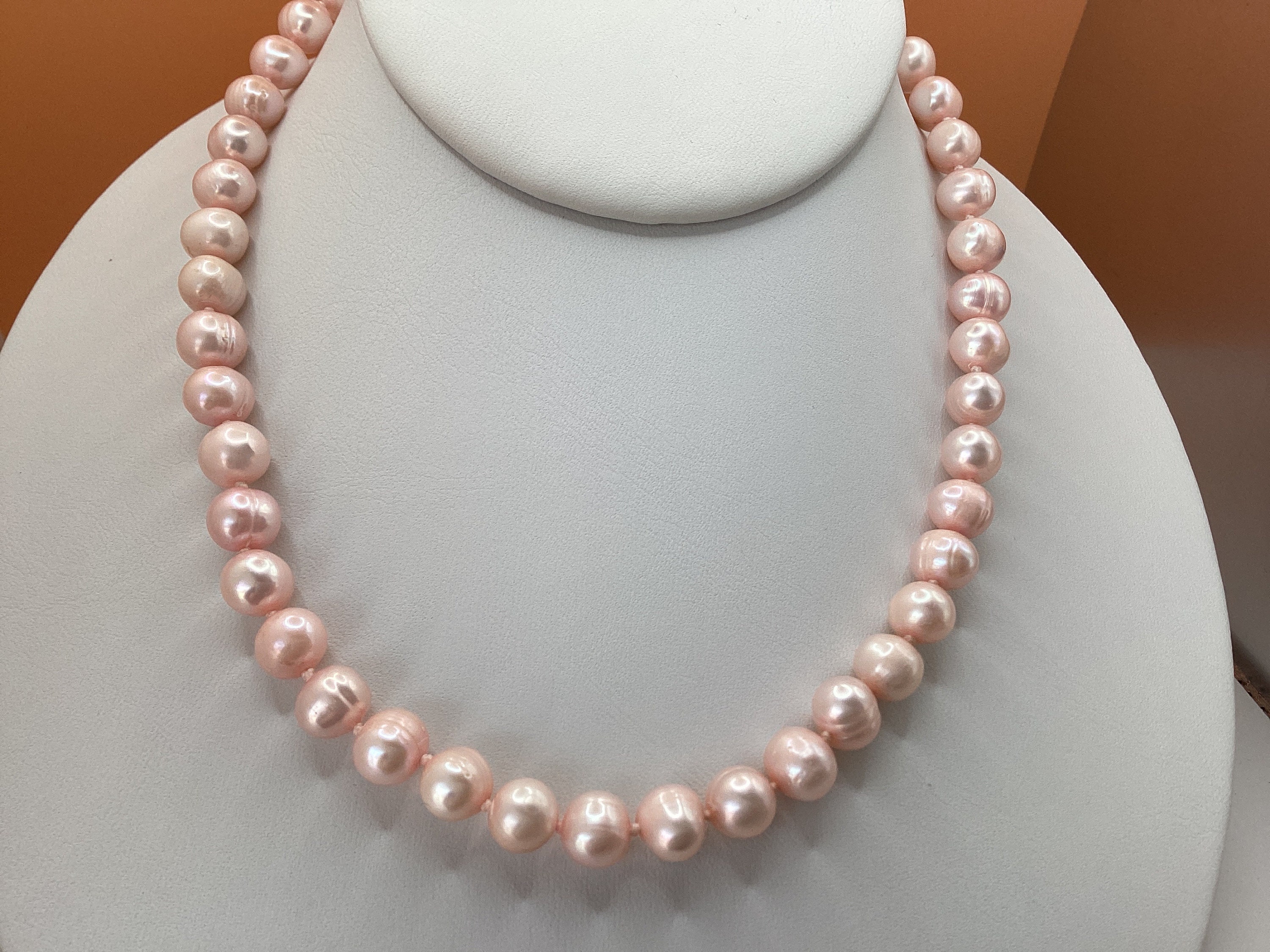 Pink Pearl Necklace 16 Inch Faux Pearls 8mm Pink Beads Prom Necklace Sweet Sixteen Gift Mom Gift Pink Necklace for Pink Birthday