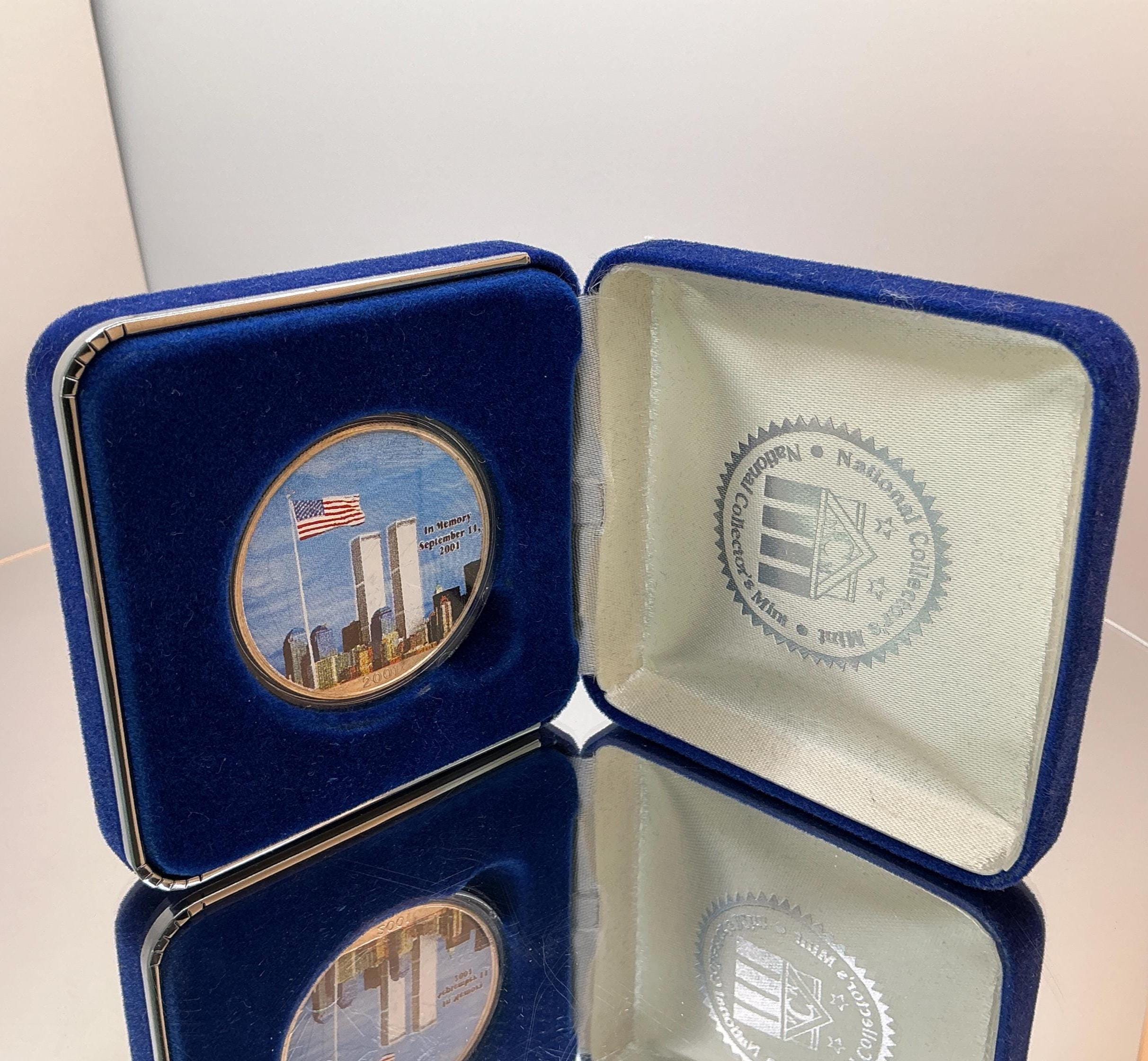 ジッポ  STERLING SILVER 2001 2001 Twin Towers 1oz. Silver Round Coin National Collectors Mint