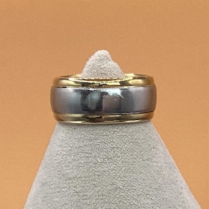 8mm Wedding Band Estate 8mm 18k and Platinum Wedding Band Amazing Piece! Vintage Platinum Ring 18k Wedding Band Anniversary Gift