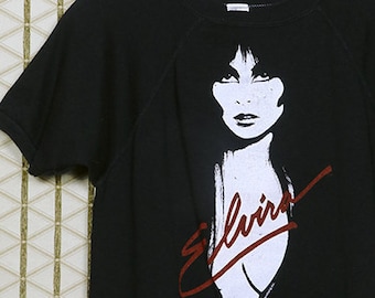 T-shirt Elvira - Design Vintage Horror Movie - Taille S à 3XL - Neuf Avec étiquettes - Couleur Noir - Unisexe