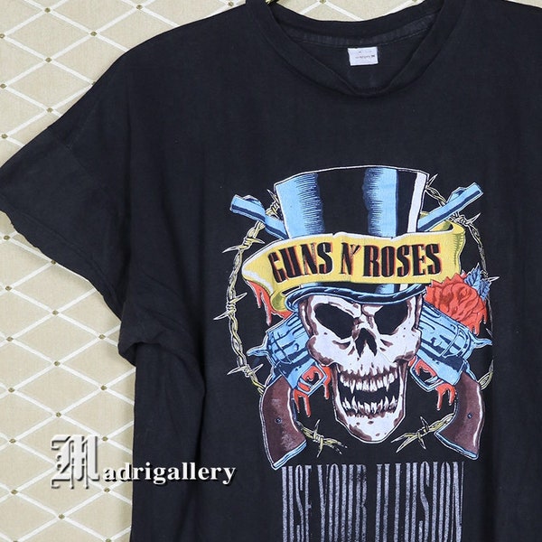 Guns N' Roses shirt vintage rare t-shirt Motley Crue Queen AC/DC Aerosmith Led Zeppelin GNR Def Leppard Bon Jovi 1992 tour Use Your Illusion