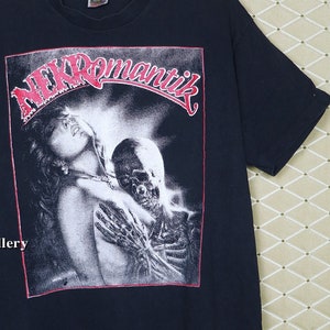 Nekromantik horror movie t-shirt, vintage tee shirt gothic punk, American Psycho Texas Chainsaw Massacre Suspiria Evil Dead Silence Lambs