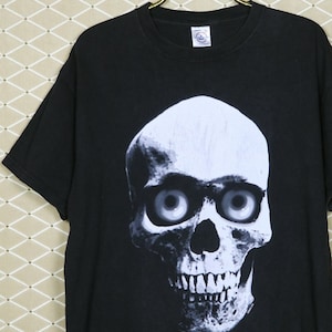 Skull horror t-shirt, vintage rare Tales from the Crypt Evil Dead Cryptkeeper Beetlejuice zombie monster devil Satan big print punk goth