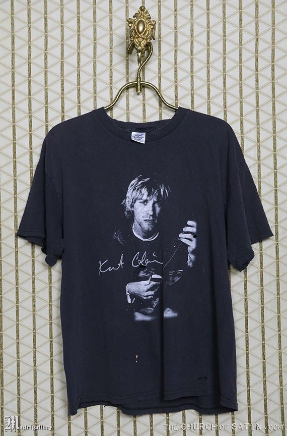 Kurt Cobain t-shirt, vintage tee shirt, Mudhoney … - image 1