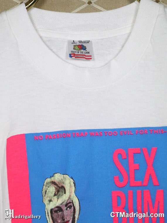 Vintage X X X book t shirt, 1990s Bedside Book, B… - image 5