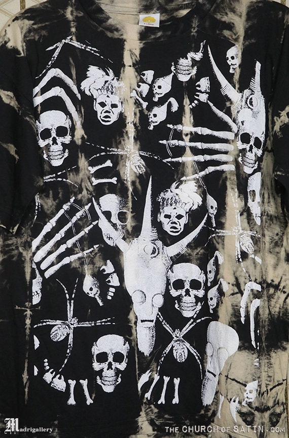 Louis Vuitton Luxury Brand Horror Skull Shirt - Tagotee