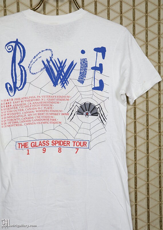 Concert top tour tees