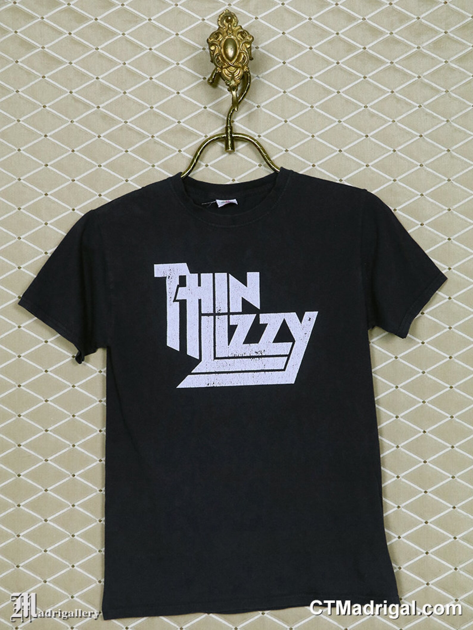 thin lizzy live and dangerous t shirt