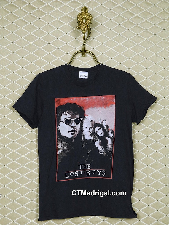 Lost Boys horror movie t-shirt, vintage rare tee … - image 1