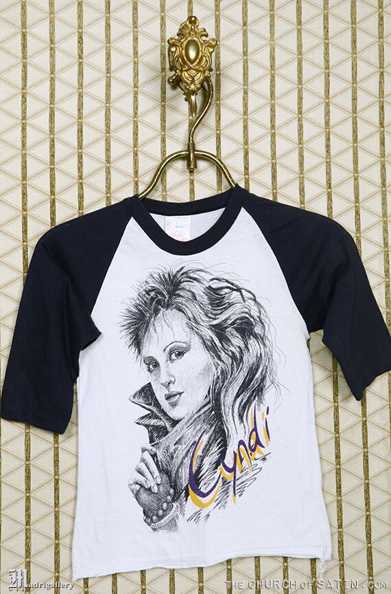 Cyndi Lauper t-shirt, vintage rare raglan sleeve baseball shirt, soft white black tee, 1980s 80s, Madonna Culture Club Plasmatics Cher B-52s