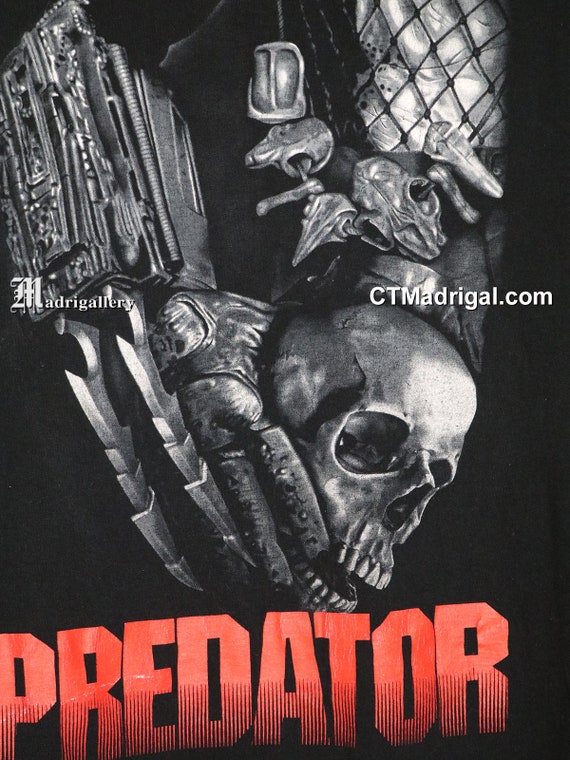 Predator shirt, horror movie vintage rare shirt Alien… Gem