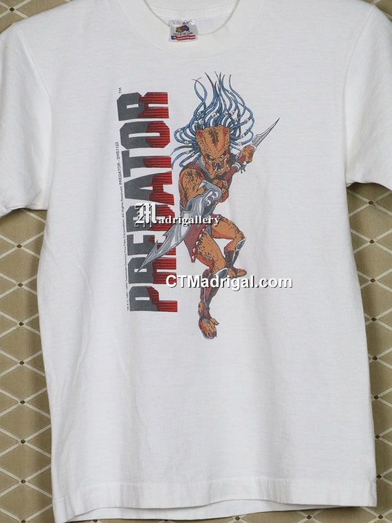 Predator shirt, horror movie vintage rare shirt Alien… Gem