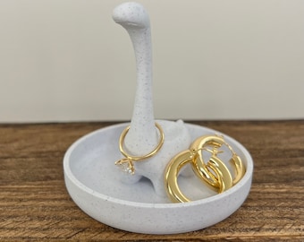 Dinosaur Jewelry Holder for Adorable Ring Display Cute Dino Ring Stand for Ring Storage Dino Ring Organizer Jewelry Display Ring Dish Tray