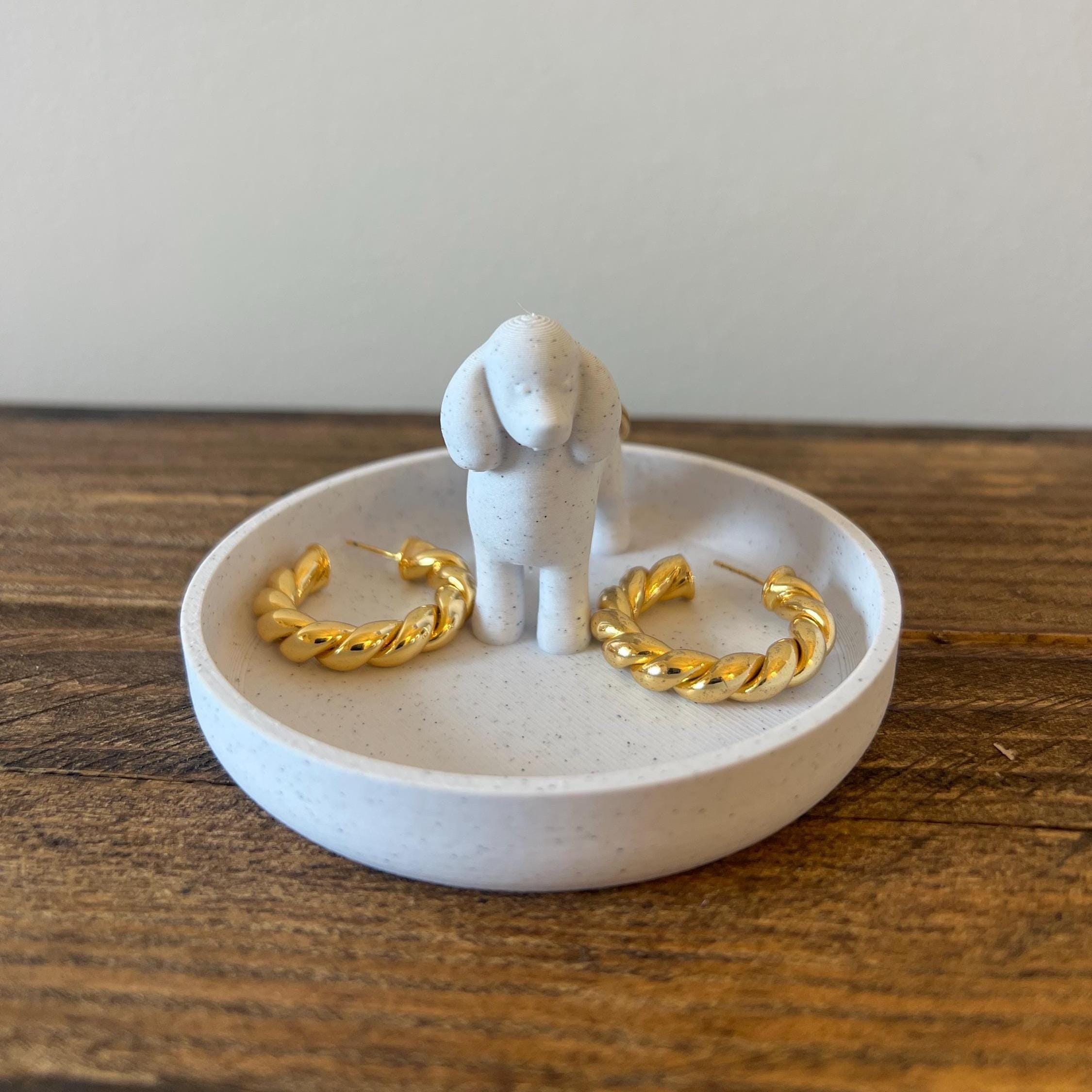 Collana con ciondolo a forma di barboncino in oro massiccio