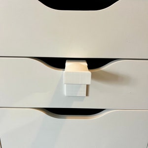 Alex Drawer Accessory Drawer Hanger