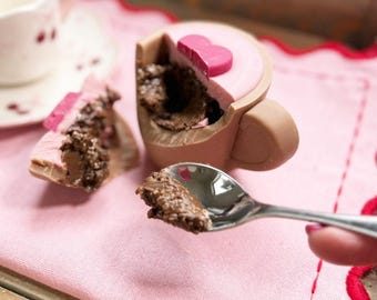 Chocolate Love Cup filled with Coffee Ganache - Valentine's & Anniversay Gift