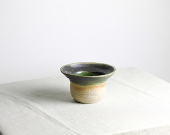 Handmade ceramic flowerpot (Ø 13.5 cm) in green and beige