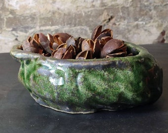 Handmade ceramic bowl in green and black