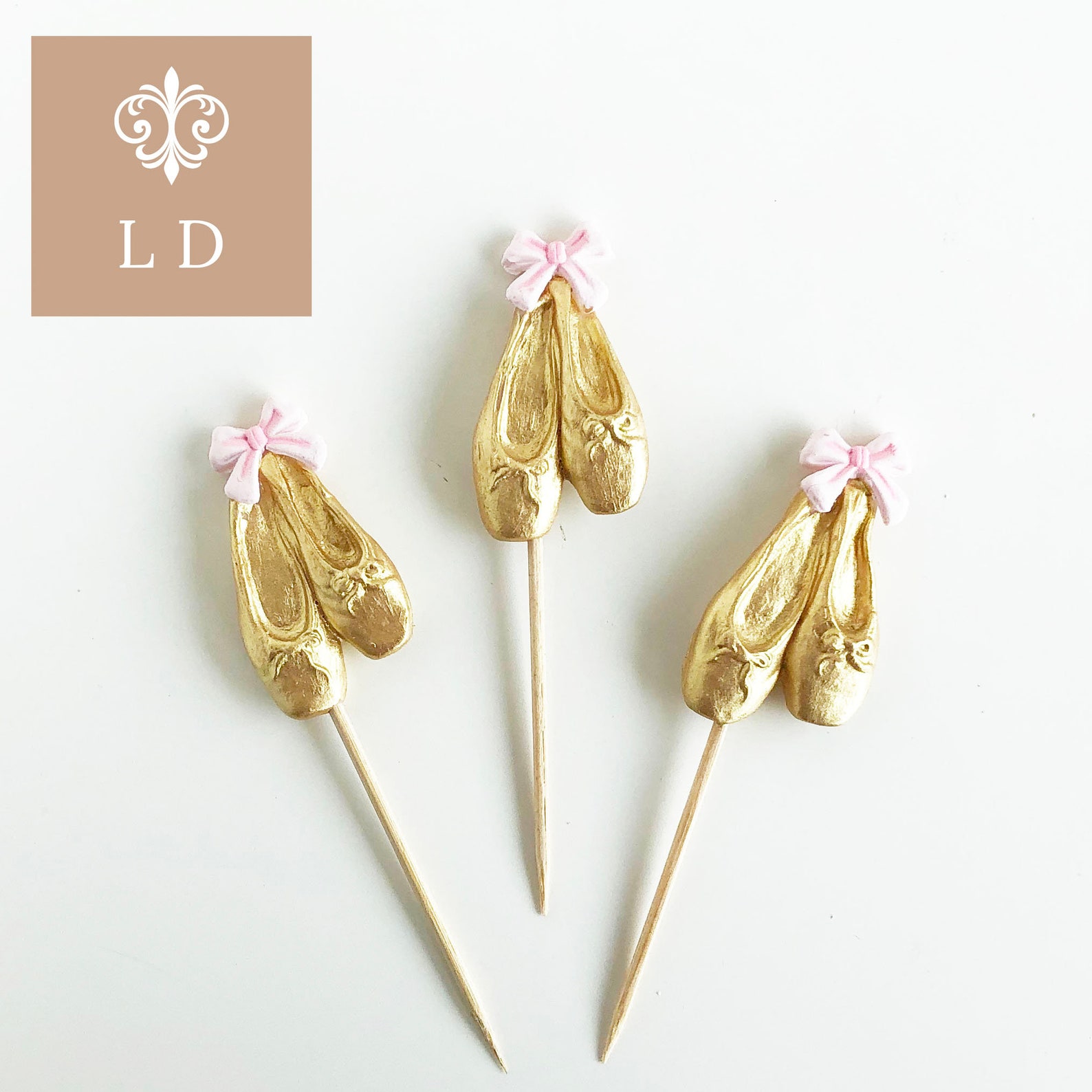 ballet shoes cupcake toppers - set of 12 - pink - gold ballet shoes cupcake toppers - set of 12 - pink - gold