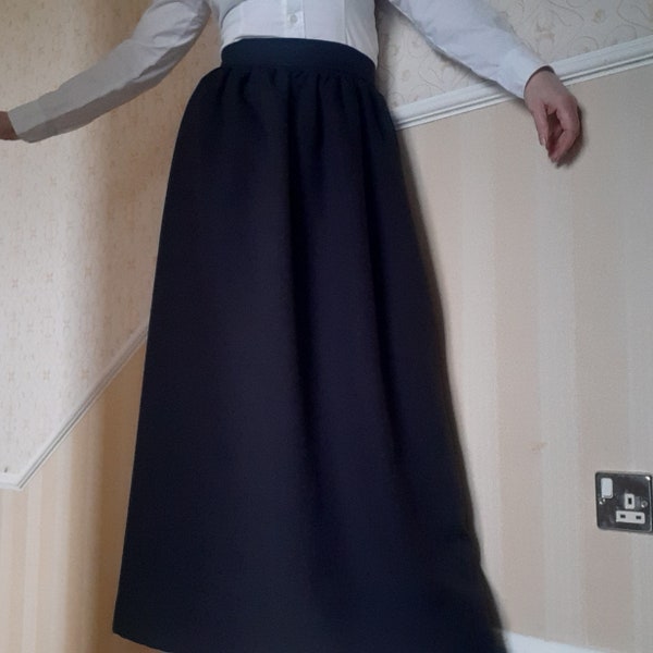 Ladies Long Black Skirt Victorian Edwardian Tudor Fancy Dress Costume M UK 10-14 W 29"-34"