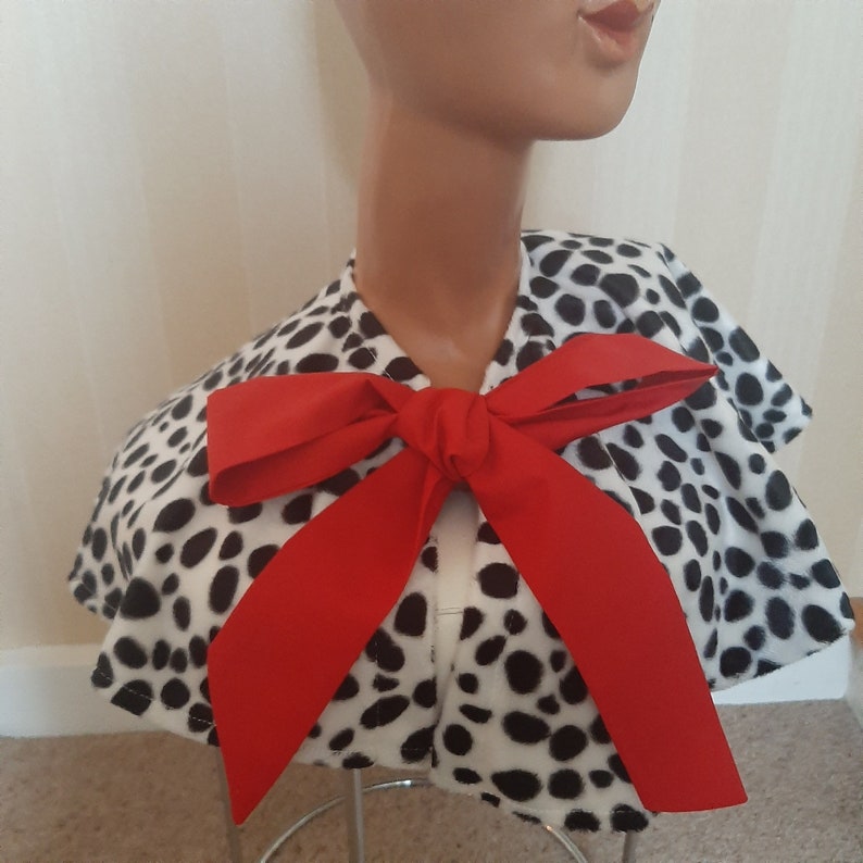 Cruella De Ville 101 Dalmatian Print Collar Shawl Stole Wrap Fancy Dress with Red Bow image 1