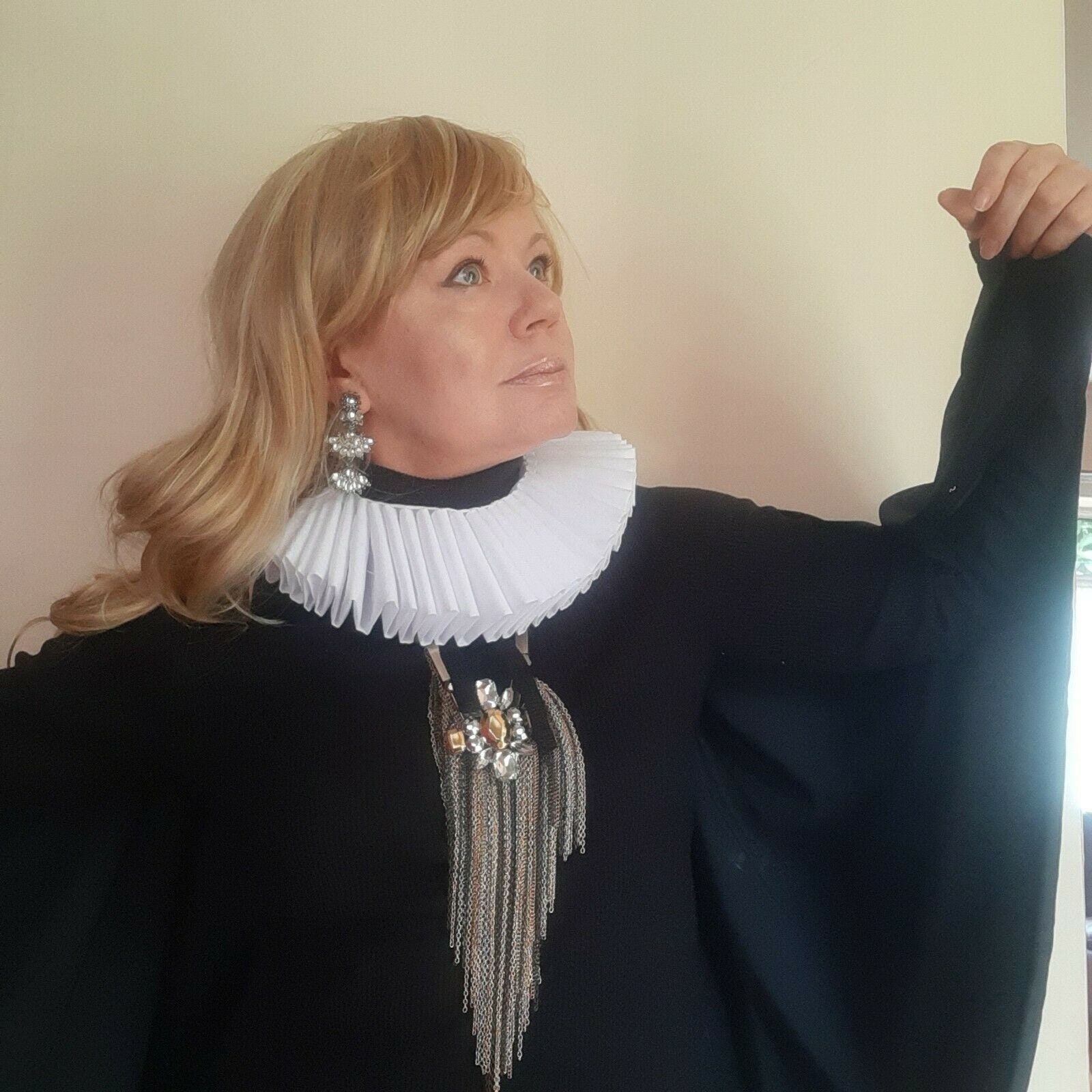 White Cotton Elizabethan Neck Ruff Renaissance Ruffled Collar ...