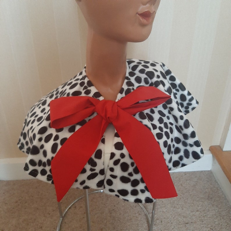 Cruella De Ville 101 Dalmatian Print Collar Shawl Stole Wrap Fancy Dress with Red Bow image 5