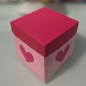 Scatola esplosiva a 4 strati divisa, cuori con cornici e tasche, scatola esplosiva a forma di cuore per San Valentino, biglietto pop-up, amore, scatola esplosiva, biglietto tascabile