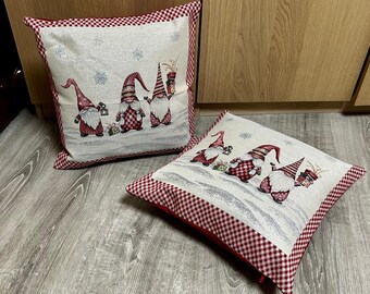 Cojín con relleno de 45X45 - de gobelino y lurex-purpurina plateada - motivo "TRES GNOMI" - funda desenfundable - hecho en Italia