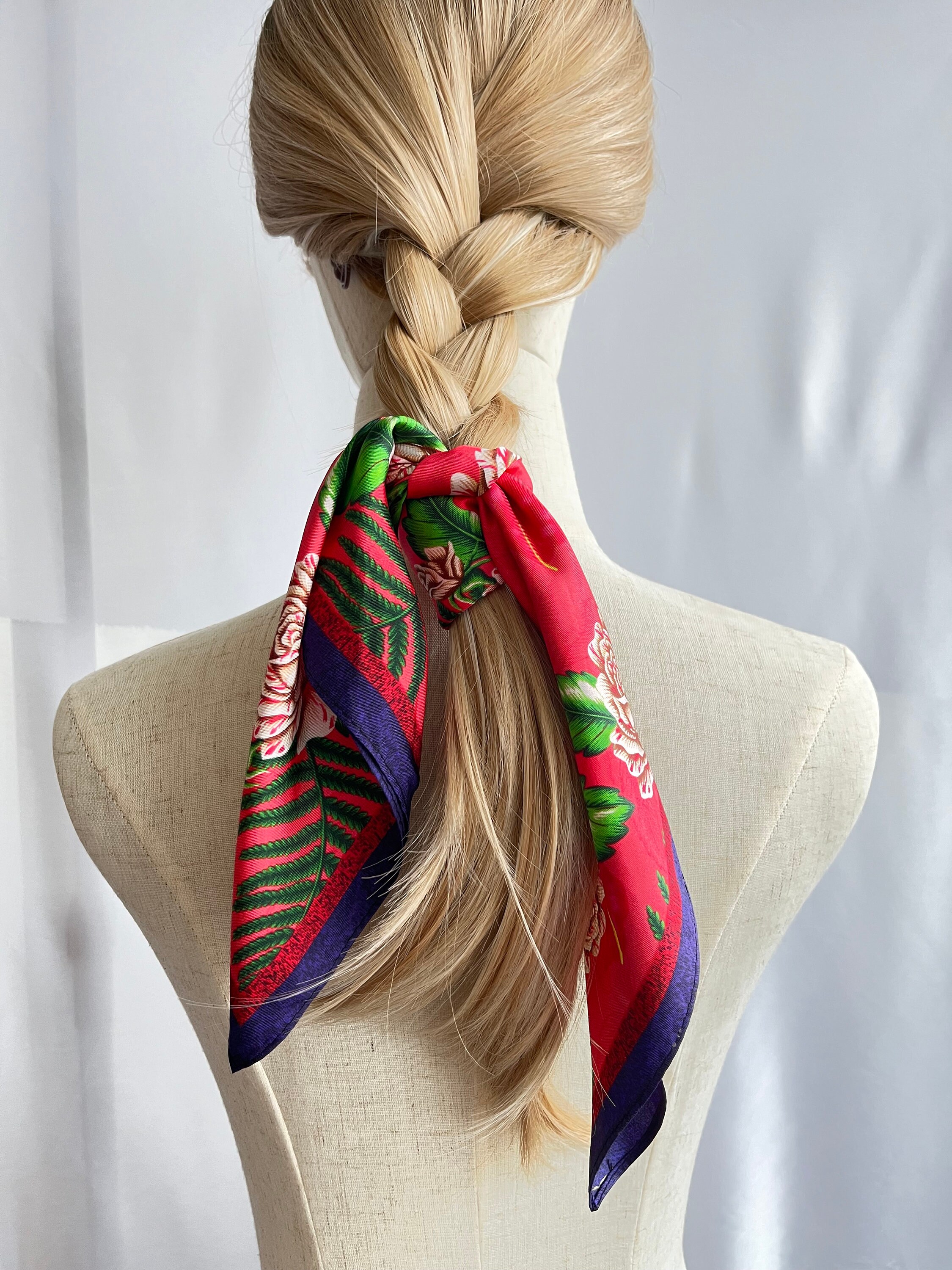 Foulard En Soie Motif Tête De Mort Et Pivoines Pour Femme - Taille 18" Ou 25", Polyvalent Bandana/carré