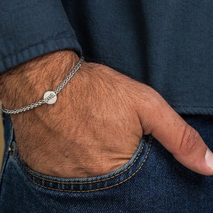 Pulsera personalizada para hombre, pulsera de cadena de acero inoxidable personalizada, pulsera con inicial, regalo grabado para papá, novio o esposo.