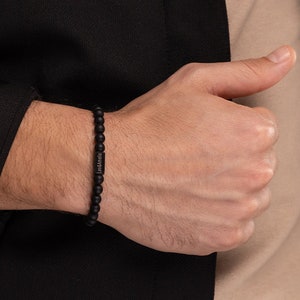 Pulsera de cuentas personalizada para hombres, pulsera de cuentas de ónix negro personalizada para hombres, regalo de San Valentín para él, novio, día del padre
