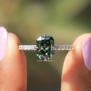 Radiant Moissanite Wedding Ring/ Solitaire With Accent Set Moissanite Wedding Ring/ GreenMoissanite Engagement Ring/ 14K Gold Proposal Ring
