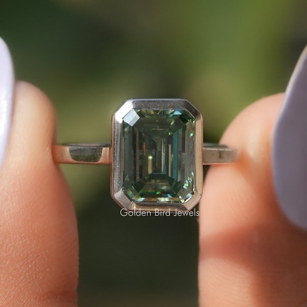 Emerald Moissanite Proposal Ring/ Blue Green Moissanite Anniversary Ring/ Solitaire Bridal Ring/ Bezel Set Moissanite Ring Birthday Gift