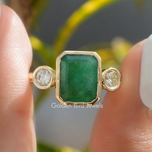 Natural Emerald Gemstone Ring/ Three Stone Moissanite Wedding Ring/ Round Moissanite Engagement Ring/ Bezel Set Moissanite Proposal Ring