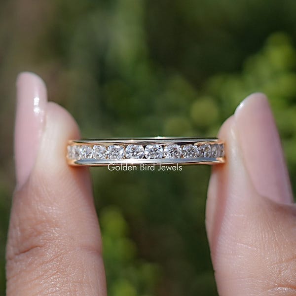 Round Cut Moissanite Channel Set Band/ Colorless Moissanite Wedding Band/ 14K Yellow Gold Moissanite Bridal Band/ Birthday Gift For Her