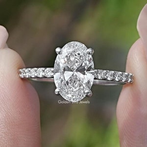Oval Cut Lab Diamond Wedding Ring/ Accent Set Diamond Engagement Ring/ Eco Friendly Diamond Proposal Ring/ CVD Diamond Anniversary Gift Ring