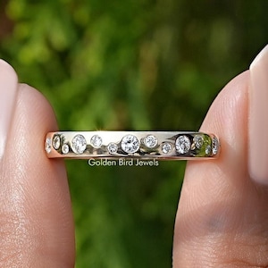 Round Cut Lab Grown Diamond Wedding Band/ Flush Set Diamond Eternity Band/ Eco Friendly Diamond Proposal Band/ Yellow Gold CVD Diamond Band