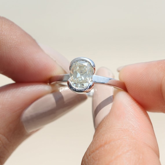 Old mine shop cut moissanite