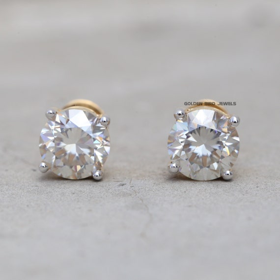 VVS GH Clarity: 0.30 to 4.00 Carat Round Brilliant Cut Moissanite Diamond Studded Earrings Color: