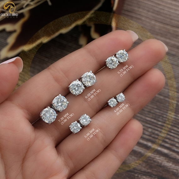 4 Prong Round Light Weight Tennis Bracelet - 14k Yellow Gold, 3.00 Ct (12457) 4 Prong Round Light Weight Tennis Bracelet - 14k Yellow Gold, 3.00 Ct (12457)
