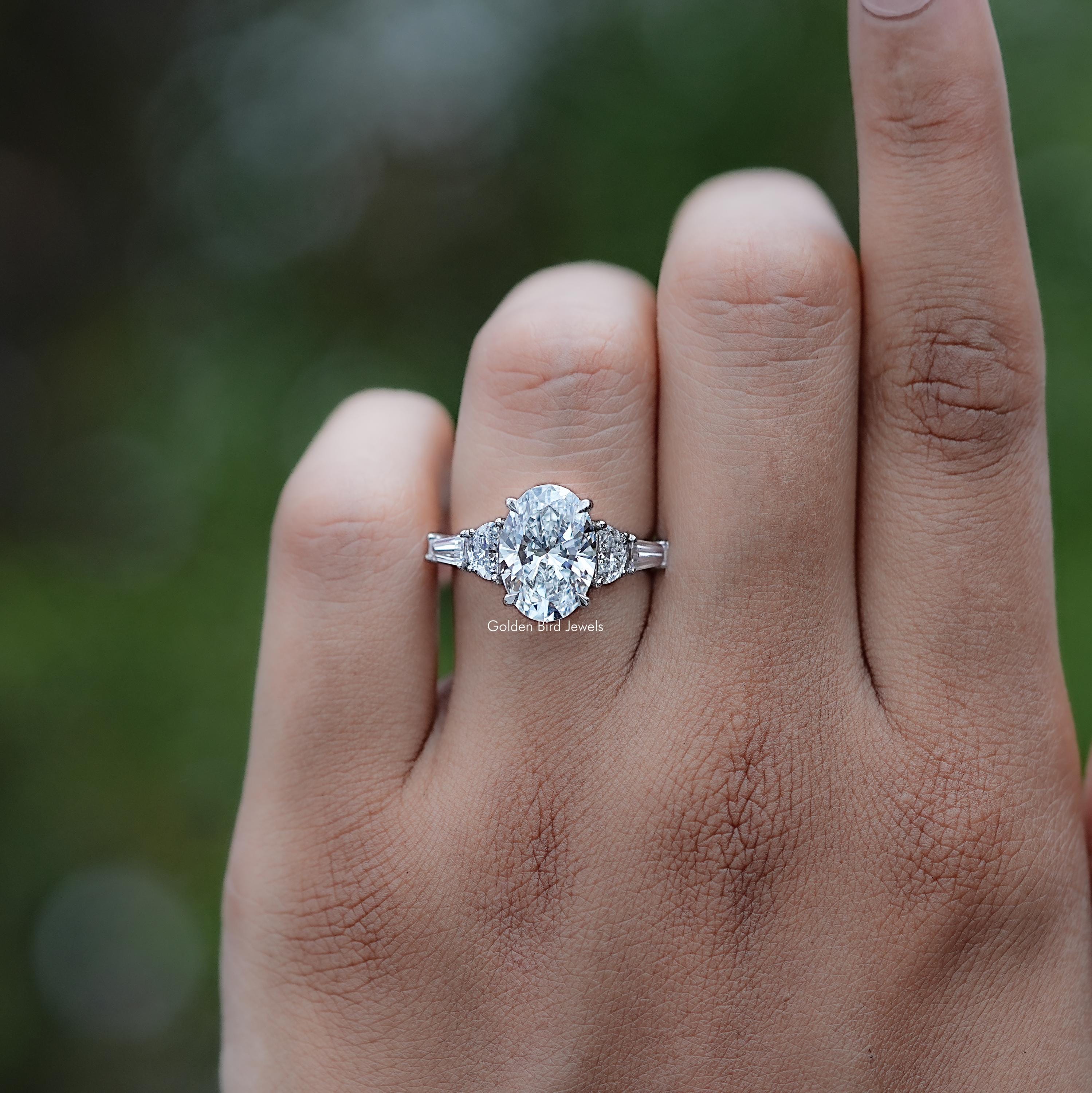 紛争フリーダイヤモンド5ストーンリング/オーバルカットラボグロウン